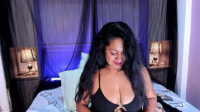 AllieBennet live cam preview