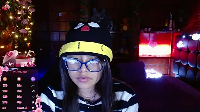 MidoriQuiinn webcam