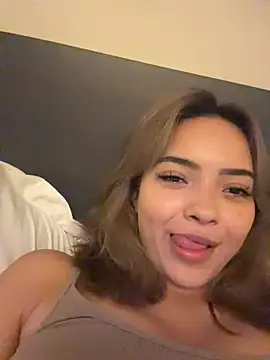 vanesse_ (F young) - Naked show