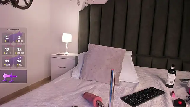 Cleopattra live cam on StripChat