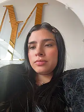 Shalom_pink17 webcam