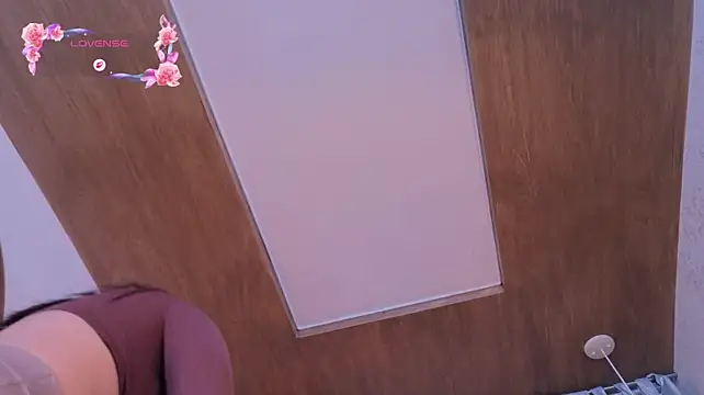 renataleclair (F young) - control my toy 2 min