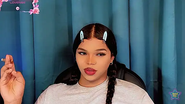 Keira_Fox31 webcam