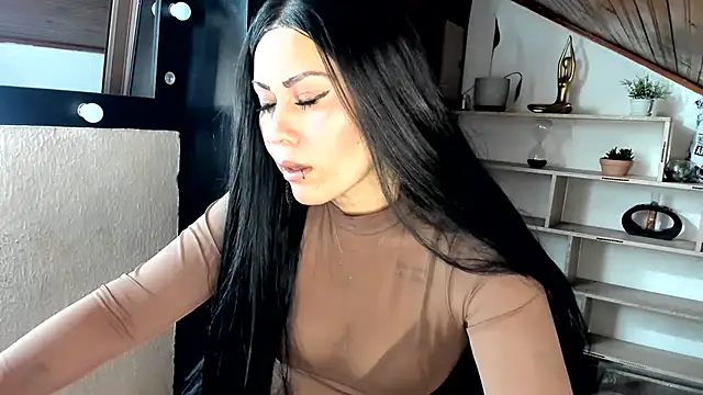 Tania_mature