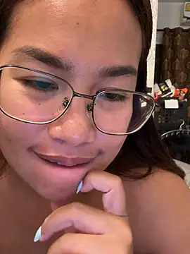 Ponthip webcam