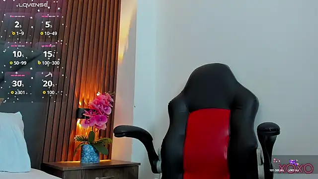 linda_rios_ live cam on StripChat