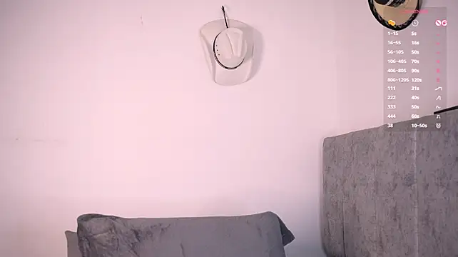 aydan_hw live cam on StripChat