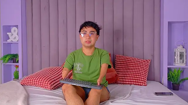 Sam_Velvett