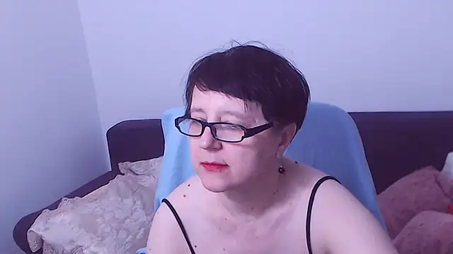 ChristaRose live cam on StripChat