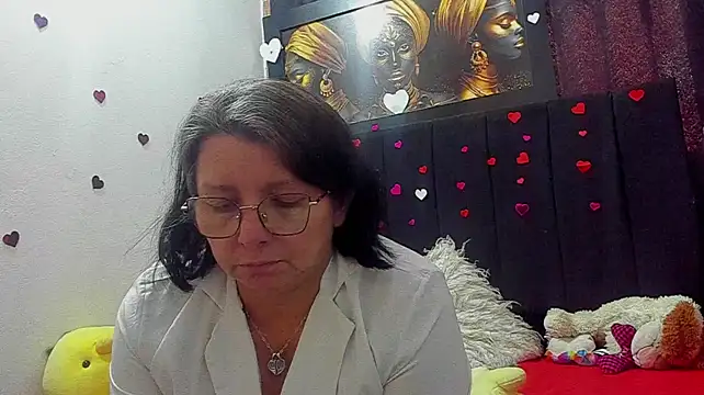 Evaaross_2345 webcam