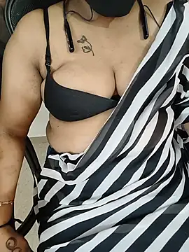 Lolitatamil webcam