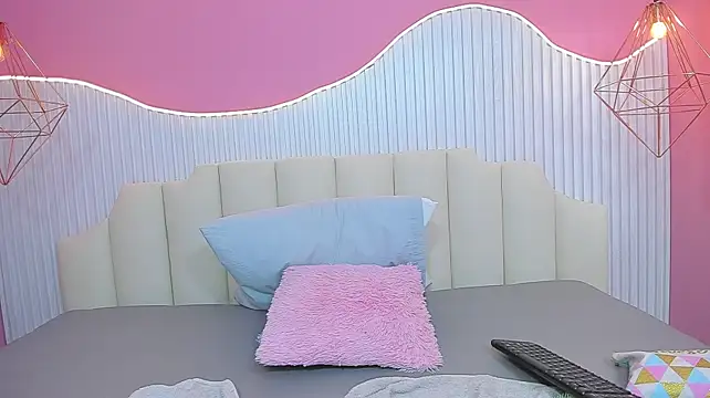 emmyrouse_ live cam preview