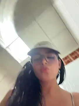ArieliciousXXX webcam