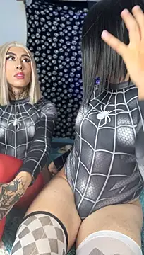 naughty_trans_dolls webcam