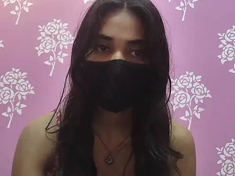 Shanaya_xo webcam