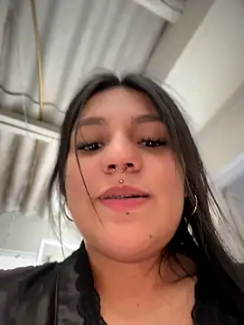 Emily_Gomezz webcam
