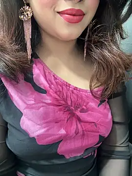 Yours_riya11 webcam