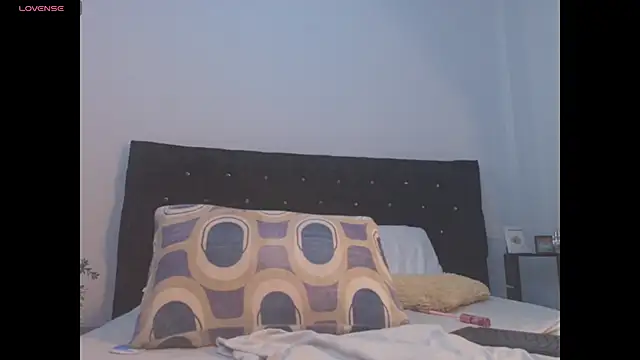 Alana_Limaa webcam