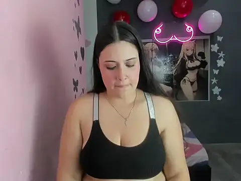 Marianaluxe webcam