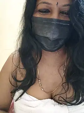 Tamil_hot_Agalvizhi