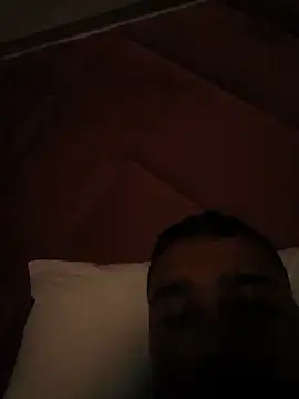 Mrgill09 webcam