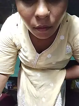 Sexy-mow-08-L webcam