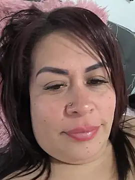 Natymendoza998 live cam on StripChat