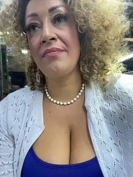 Katti_Barrera webcam