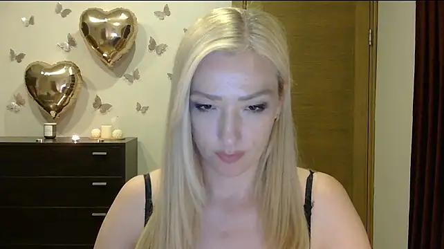 Wild_Silk_Desire webcam