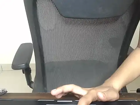 Missdelhii webcam