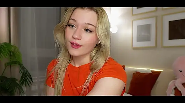 AliceSpice webcam