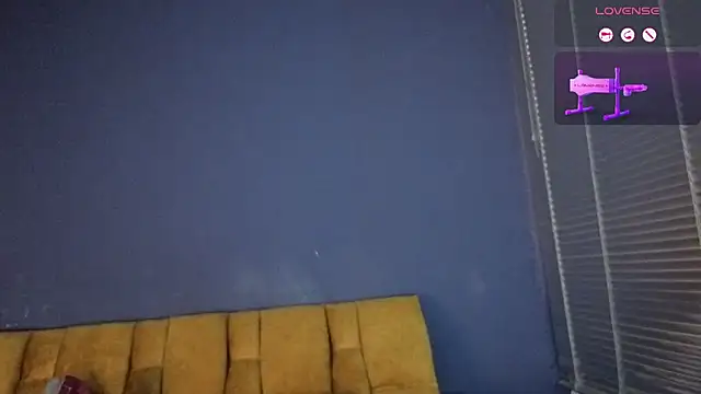 KendraaSimons webcam