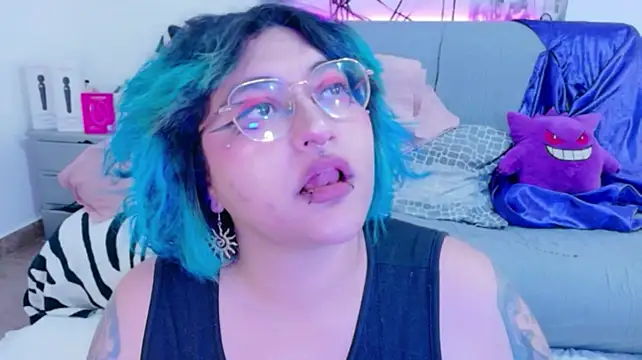 XxGreenGoodxX webcam