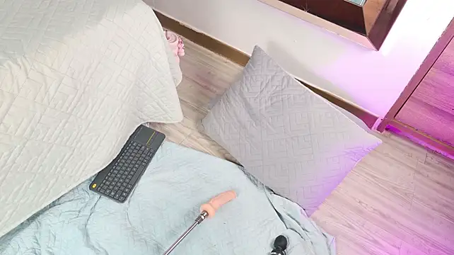 emily_dempsey webcam