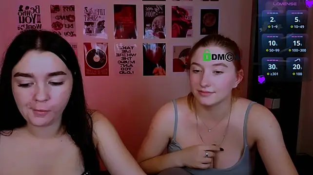monica_xcx webcam
