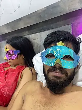 Priyanka011 webcam