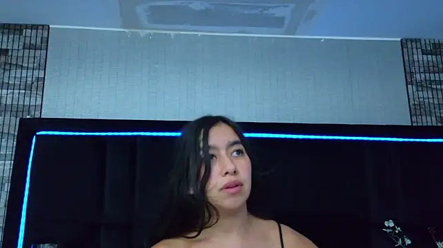 AlenaColeman webcam
