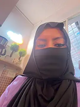 Qamar_Khalifa webcam