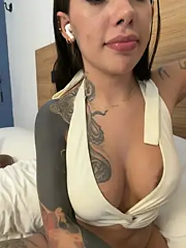 karolvegaa webcam