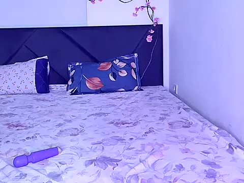 Hottie_Niharika live cam on StripChat