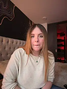Alirawrz webcam