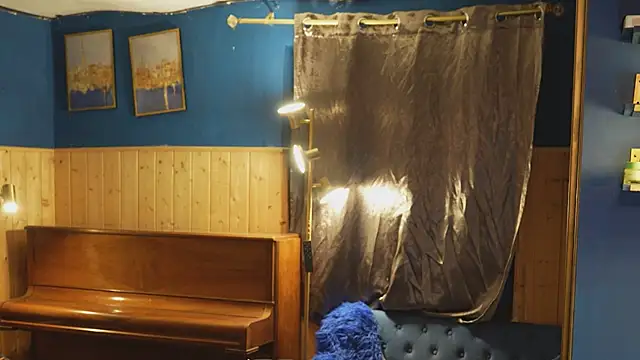 VanessaDoyle webcam