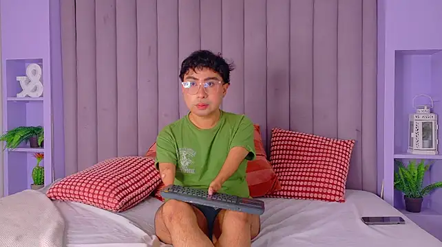 Sam_Velvett