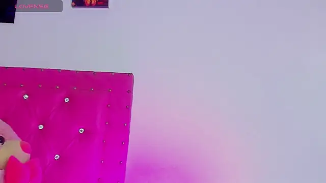 dahiiangomezz (F young) - two fingers on my pussy