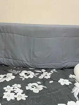 escape_with_me live cam