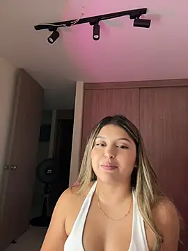 lunablossom_ live cam