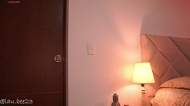 Lau_Bee webcam