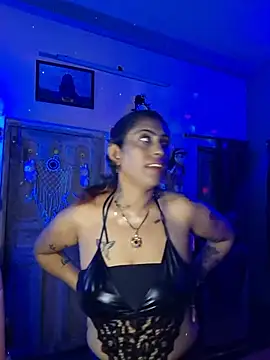 Poisonou5 webcam