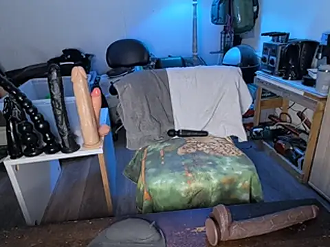 Kinky_Play1 webcam