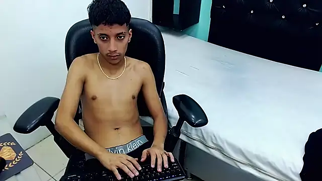 jl_brayan12 live cam on StripChat